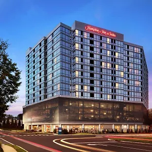 Hampton Inn&suites Teaneck/glenpointe 4* Teaneck